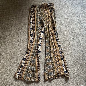 Flare elephant pants 🐘